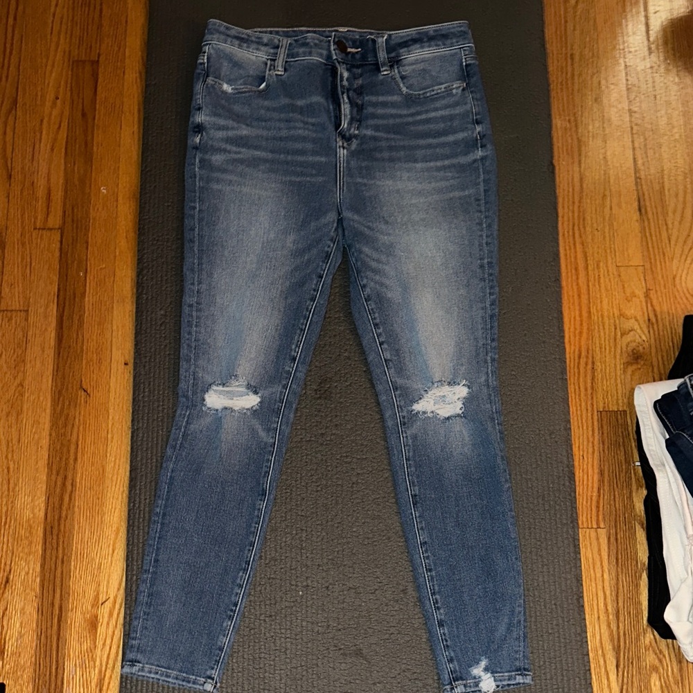 American Eagle Outfitters Blue Distressed Skinny Jeans